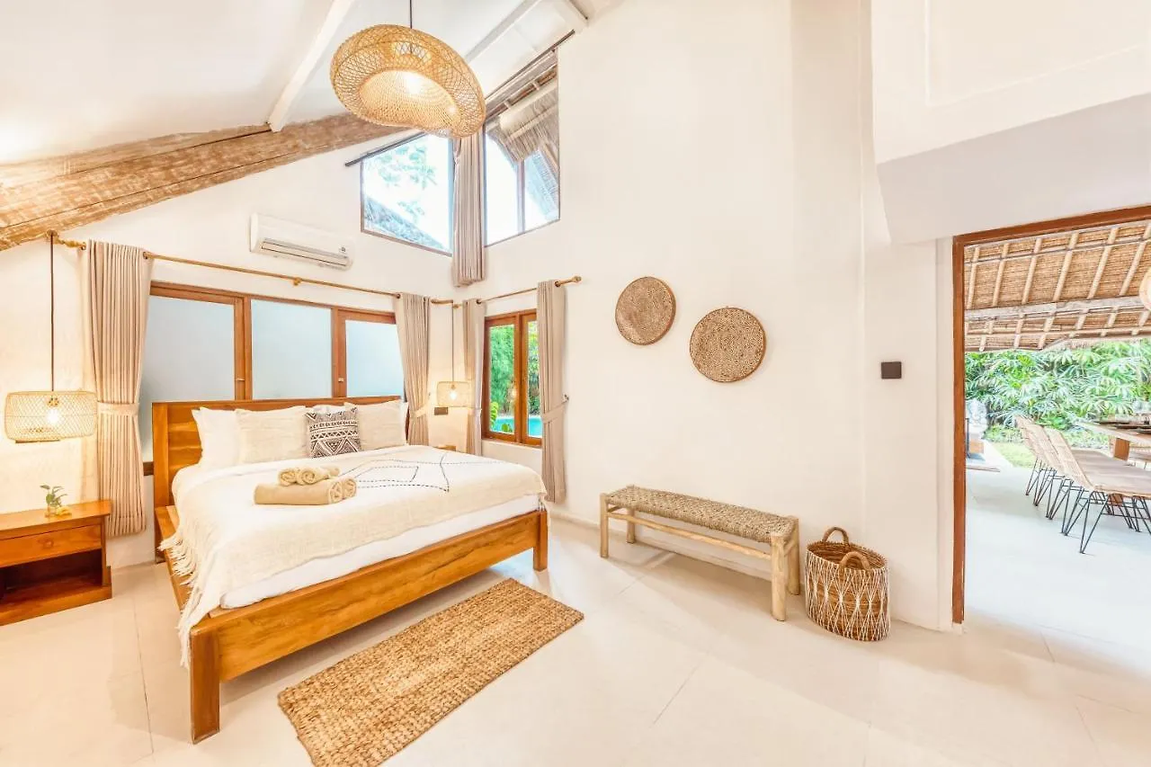 Villa Indigo - 5-Bdr With Huge Pool And Garden Seminyak  Indonesia