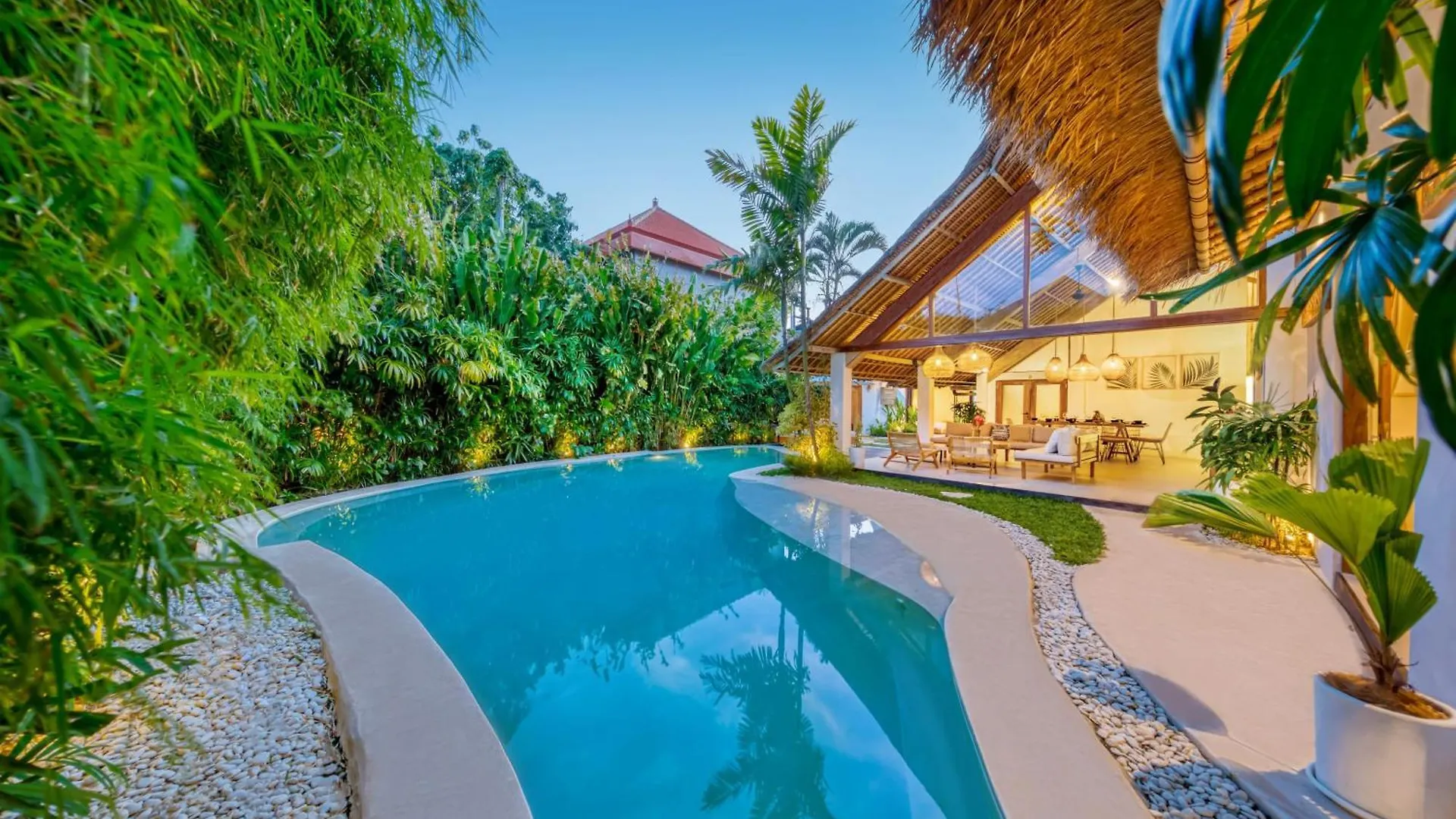 Villa Indigo - 5-Bdr With Huge Pool And Garden Seminyak   Seminyak (Bali)