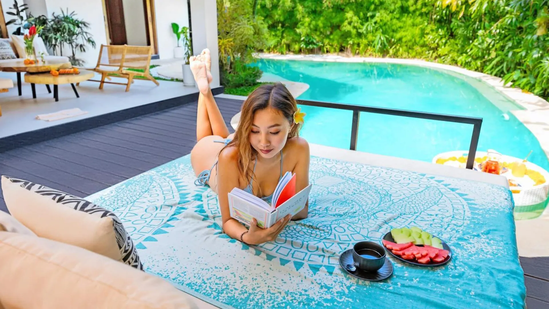 Villa Indigo - 5-Bdr With Huge Pool And Garden Seminyak  0*, Seminyak (Bali)