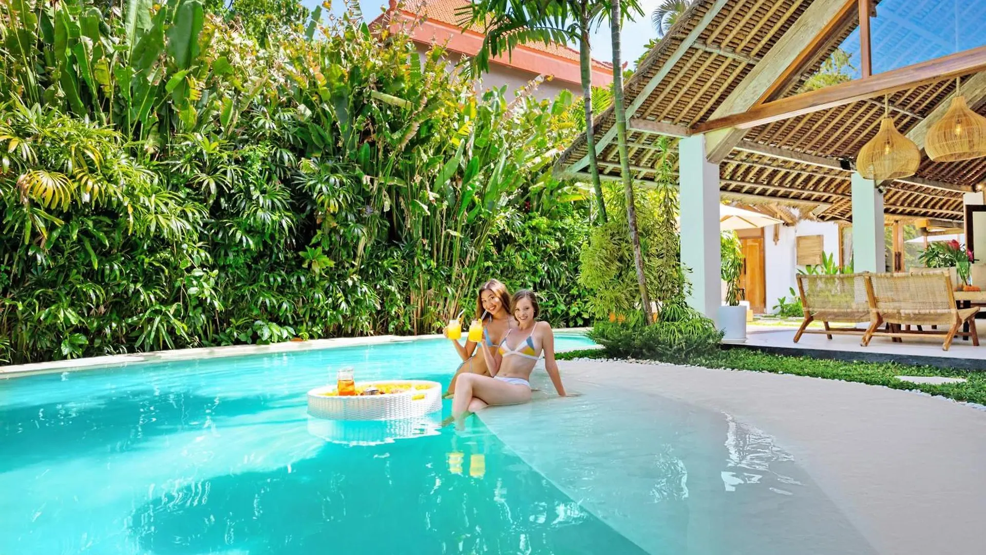 Villa Indigo - 5-Bdr With Huge Pool And Garden Seminyak Indonesien